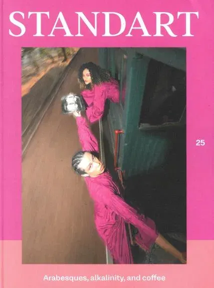 Standart Magazine (Inglês)